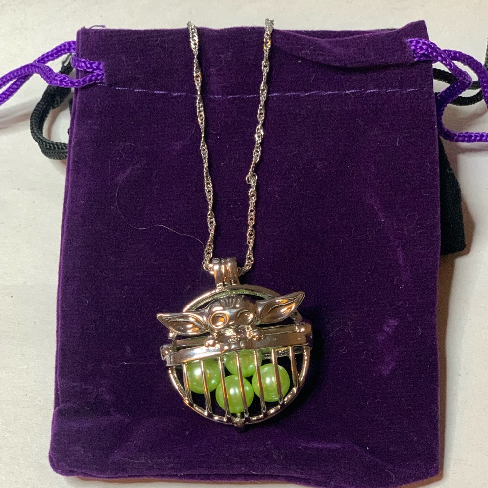 Mandalorian the child pearl necklace